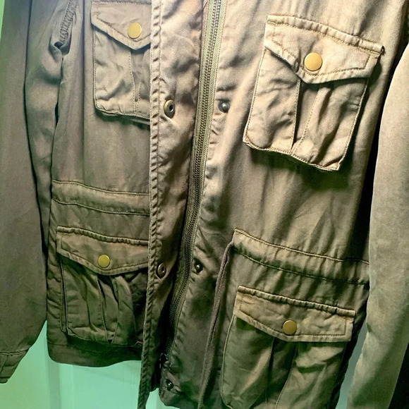 Maison Jules army green utility jacket size medium - Picture 5 of 9